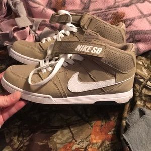 Nike SB